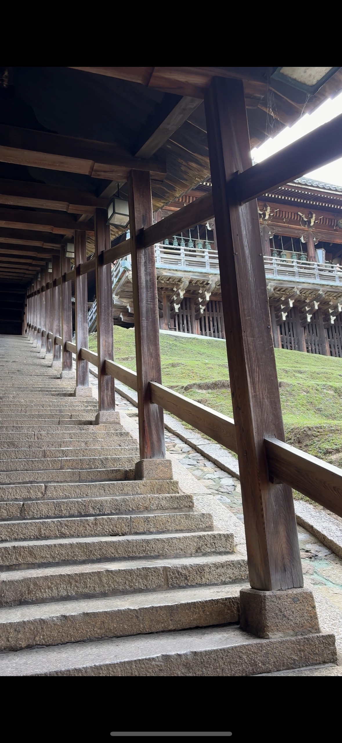 二月堂・手向山神社